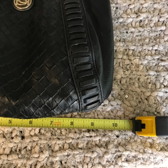 “ BEBE “ CROSS BODY PURSE!! - Picture 7 of 11